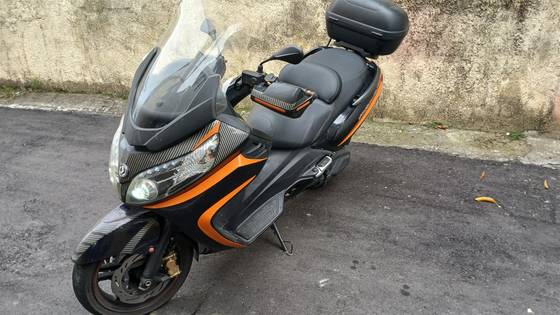 DAFRA MAXSYM 400i DAFRA MAXSYM 400i